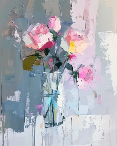 Roses roses dans un grand vase en verre