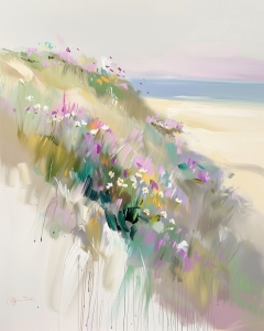 Flores en una duna junto al mar