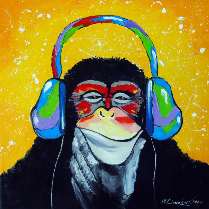 Music lover monkey in Room 2